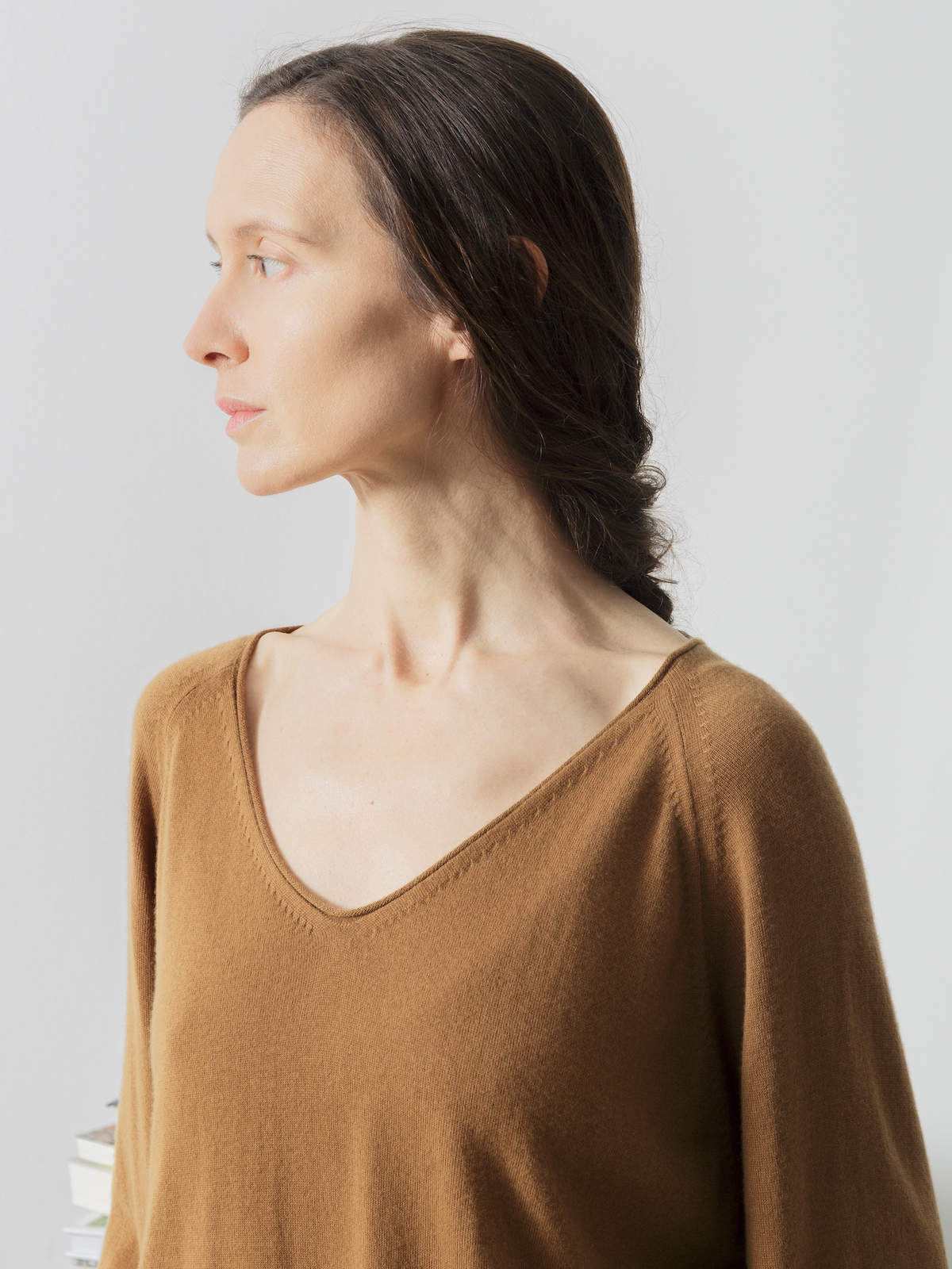 V-round Vicuña sweater | KNITBRARY
